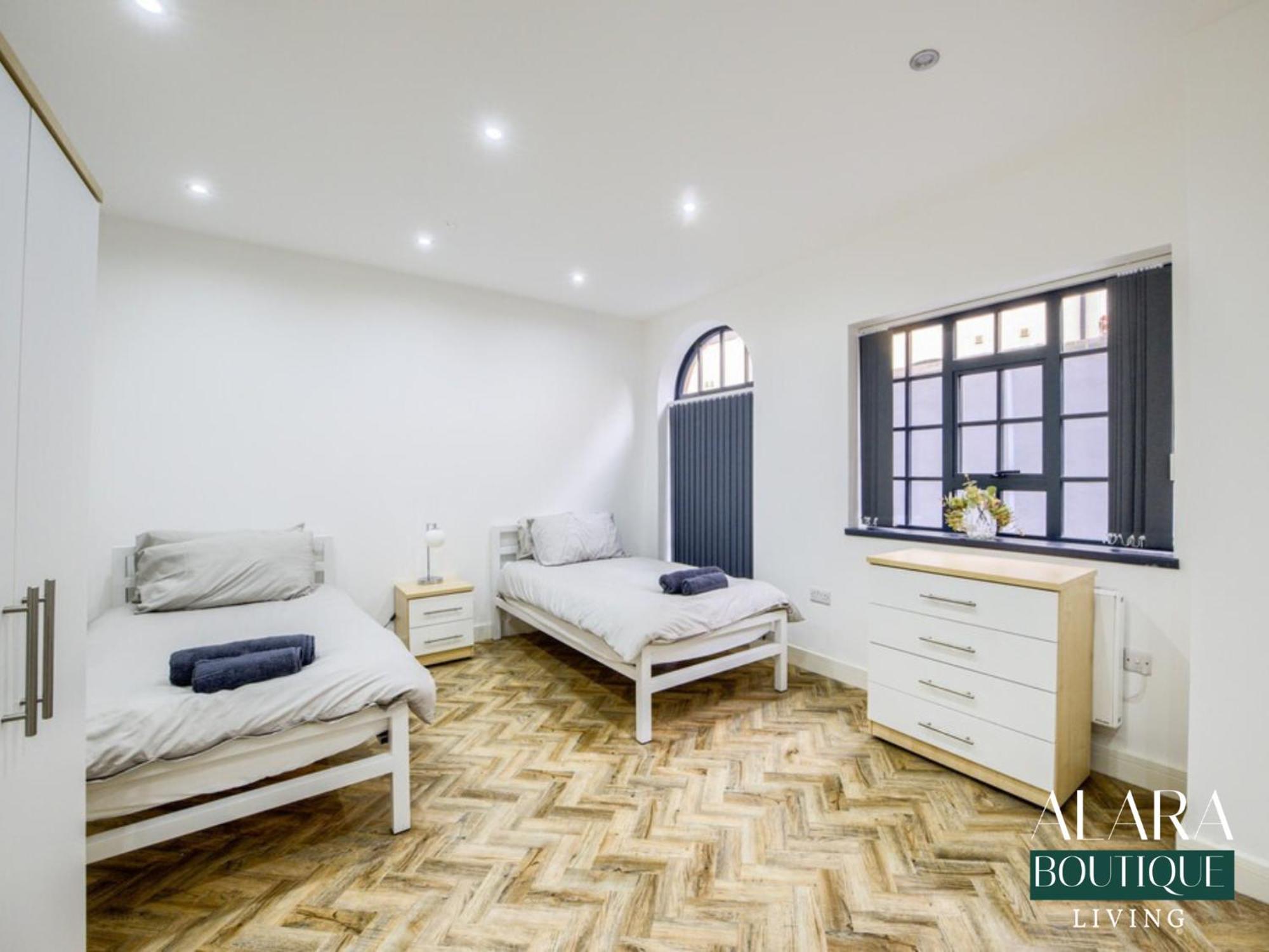 3 Floor Townhouse Luxury Living Alara Boutique Apartment Birmingham Ngoại thất bức ảnh